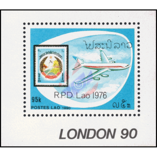 STAMP WORLD LONDON 90: Postage stamps and mail delivery (132)